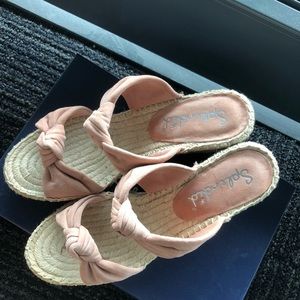 Splendid wedge sandal